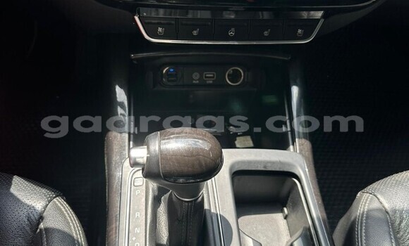 Acheter Occasion Voiture Kia Sorento Blanc à Dakar, Dakar Acheter Occasion Voiture Kia Sorento Blanc à Dakar, Dakar