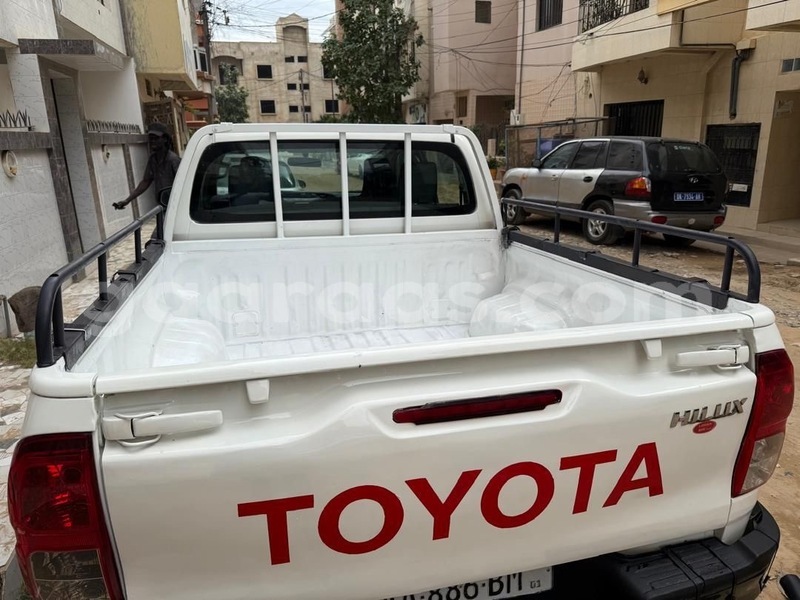 Big with watermark toyota hilux dakar dakar 25678