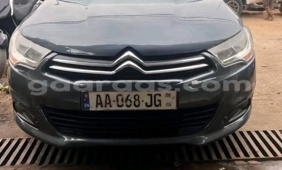 Acheter Occasion Voiture Citroen C4 Noir à Dakar, Dakar Acheter Occasion Voiture Citroen C4 Noir à Dakar, Dakar