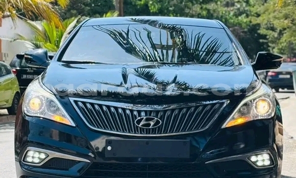 Acheter Occasion Voiture Hyundai Grandeur Noir à Dakar, Dakar Acheter Occasion Voiture Hyundai Grandeur Noir à Dakar, Dakar