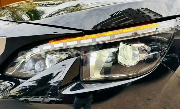 Acheter Occasion Voiture Peugeot 3008 Noir à Gandiaye, Kaolack Acheter Occasion Voiture Peugeot 3008 Noir à Gandiaye, Kaolack