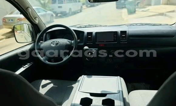 Acheter Occasion Voiture Toyota Hiace Blanc à Dahra, Louga Acheter Occasion Voiture Toyota Hiace Blanc à Dahra, Louga