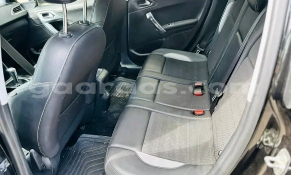 Acheter Occasion Voiture Peugeot 2008 Noir à Dakar, Dakar Acheter Occasion Voiture Peugeot 2008 Noir à Dakar, Dakar