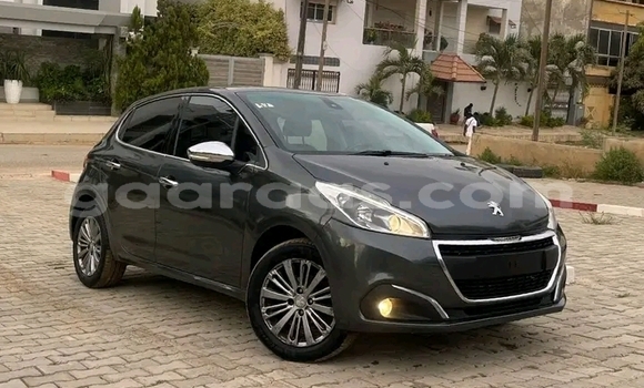 Acheter Occasion Voiture Peugeot 208 Noir à Dakar, Dakar Acheter Occasion Voiture Peugeot 208 Noir à Dakar, Dakar