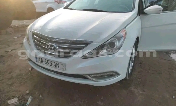 Acheter Occasion Voiture Hyundai Sonata Blanc à Dakar, Dakar Acheter Occasion Voiture Hyundai Sonata Blanc à Dakar, Dakar