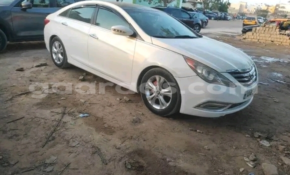 Acheter Occasion Voiture Hyundai Sonata Blanc à Dakar, Dakar Acheter Occasion Voiture Hyundai Sonata Blanc à Dakar, Dakar