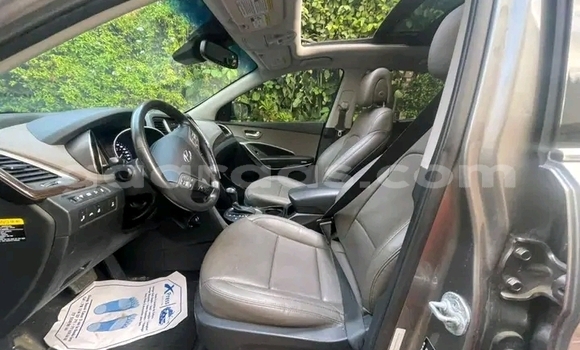 Buy Used Hyundai Santa Fe Black Car in Dakar in Dakar Buy Used Hyundai Santa Fe Black Car in Dakar in Dakar