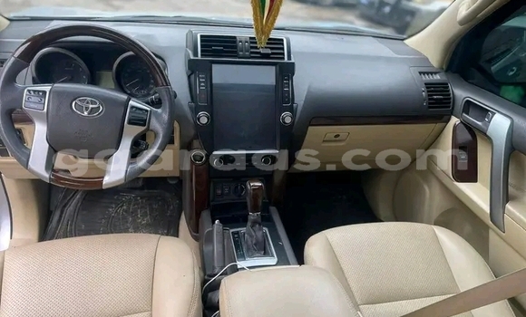 Acheter Occasion Voiture Toyota Prado Blanc à Dakar, Dakar Acheter Occasion Voiture Toyota Prado Blanc à Dakar, Dakar