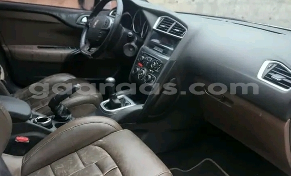 Dieundeu Occasion Citroen DS4 White Auto in Dakar in Dakar