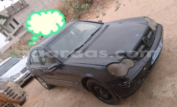 Acheter Occasion Voiture Mercedes‒Benz CLA-klasse Noir à Dahra, Louga Acheter Occasion Voiture Mercedes‒Benz CLA-klasse Noir à Dahra, Louga