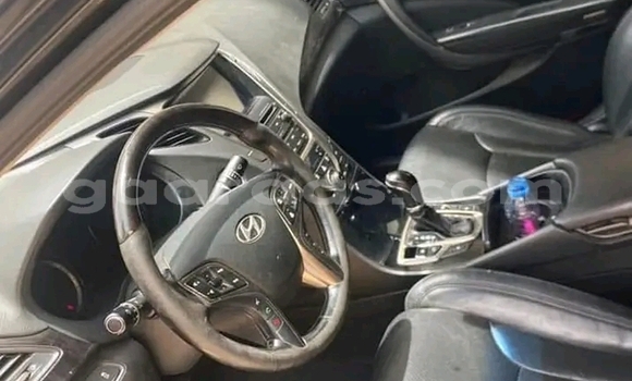Acheter Occasion Voiture Hyundai Grandeur Noir à Bignona, Ziguinchor Acheter Occasion Voiture Hyundai Grandeur Noir à Bignona, Ziguinchor
