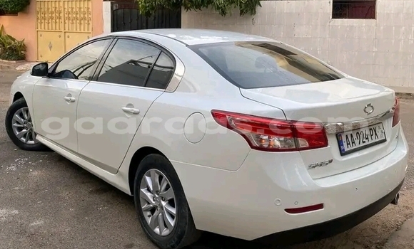 Acheter Occasion Voiture Renault Clio V6 Blanc à Dakar, Dakar Acheter Occasion Voiture Renault Clio V6 Blanc à Dakar, Dakar