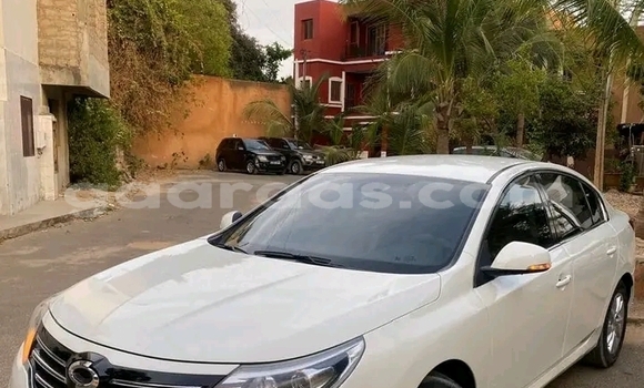 Acheter Occasion Voiture Renault Clio V6 Blanc à Dakar, Dakar Acheter Occasion Voiture Renault Clio V6 Blanc à Dakar, Dakar