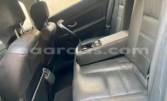 Acheter Occasion Voiture Renault Clio V6 Blanc à Dakar, Dakar Acheter Occasion Voiture Renault Clio V6 Blanc à Dakar, Dakar