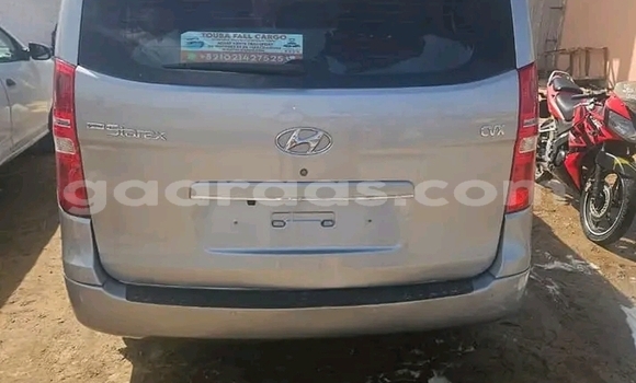 Acheter Occasion Voiture Hyundai Starex Autre à Dakar, Dakar Acheter Occasion Voiture Hyundai Starex Autre à Dakar, Dakar