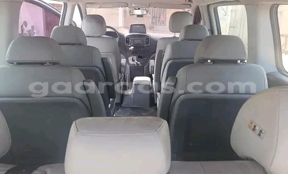 Acheter Occasion Voiture Hyundai Starex Autre à Dakar, Dakar Acheter Occasion Voiture Hyundai Starex Autre à Dakar, Dakar