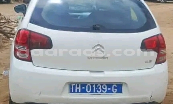 Acheter Occasion Voiture Citroen C3 Blanc à Dakar, Dakar Acheter Occasion Voiture Citroen C3 Blanc à Dakar, Dakar