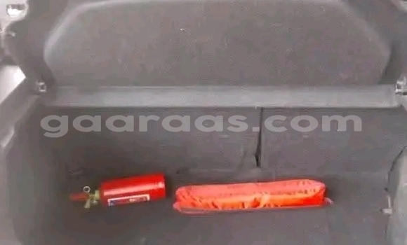 Dieundeu Occasion Toyota Vitz Red Auto in Dakar in Dakar Dieundeu Occasion Toyota Vitz Red Auto in Dakar in Dakar