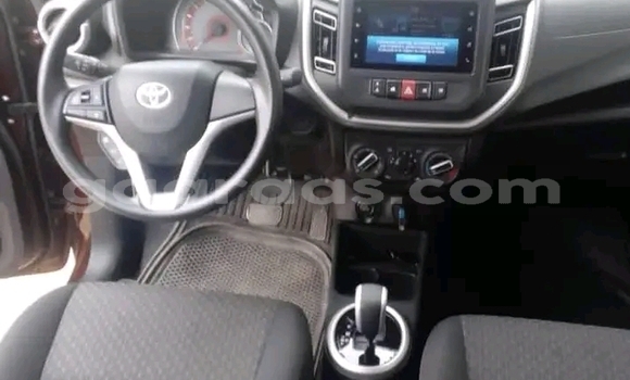 Dieundeu Occasion Toyota Vitz Red Auto in Dakar in Dakar Dieundeu Occasion Toyota Vitz Red Auto in Dakar in Dakar