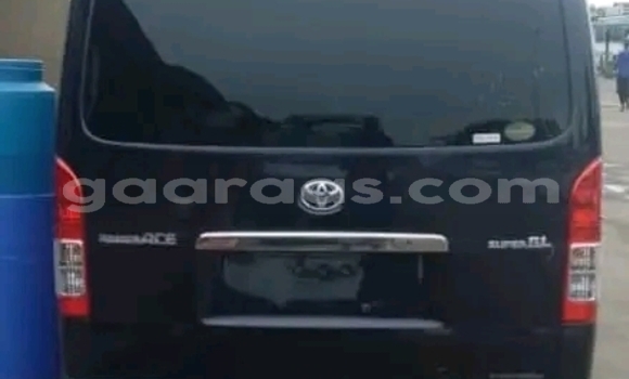 Acheter Occasion Voiture Toyota Hiace Noir à Dakar, Dakar Acheter Occasion Voiture Toyota Hiace Noir à Dakar, Dakar