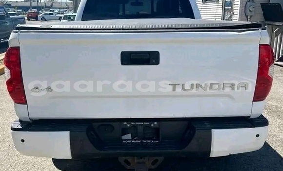 Dieundeu Occasion Toyota Tundra White Auto in Dakar in Dakar Dieundeu Occasion Toyota Tundra White Auto in Dakar in Dakar