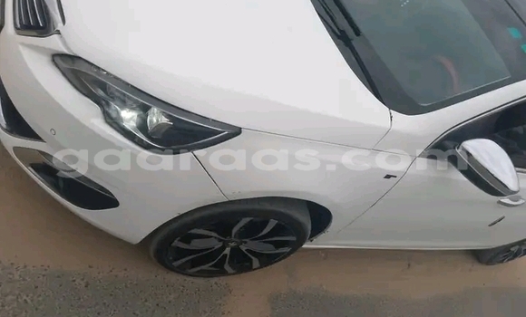 Buy Used Peugeot 306 White Car in Dakar in Dakar Buy Used Peugeot 306 White Car in Dakar in Dakar