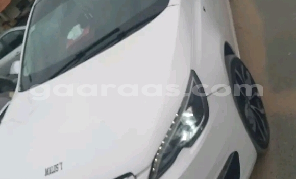 Buy Used Peugeot 306 White Car in Dakar in Dakar Buy Used Peugeot 306 White Car in Dakar in Dakar