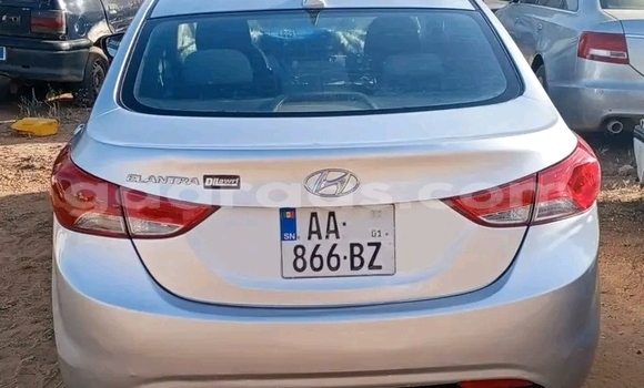 Acheter Occasion Voiture Hyundai Elantra Blanc à Dakar, Dakar Acheter Occasion Voiture Hyundai Elantra Blanc à Dakar, Dakar