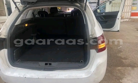 Buy Used Peugeot 308 White Car in Dakar in Dakar