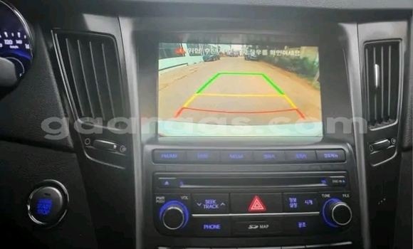 Buy Used Hyundai Sonata White Car in Dakar in Dakar