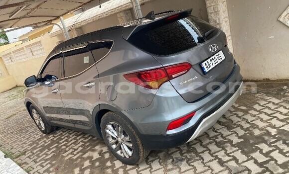 Buy Used Hyundai Santa Fe Silver Car in Dakar in Dakar Buy Used Hyundai Santa Fe Silver Car in Dakar in Dakar