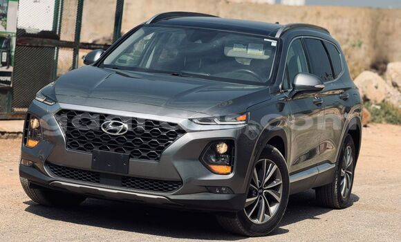 Buy Import Hyundai Santa Fe Silver Car in Dakar in Dakar Buy Import Hyundai Santa Fe Silver Car in Dakar in Dakar