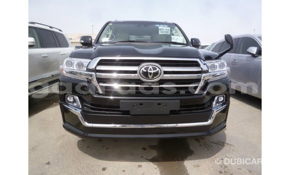 Acheter Import Utilitaire Toyota Land Cruiser Noir à Import - Dubai, Dakar Acheter Import Utilitaire Toyota Land Cruiser Noir à Import - Dubai, Dakar