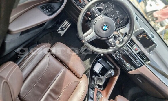 Acheter Occasion Voiture BMW X1 Bleu à Dakar, Dakar Acheter Occasion Voiture BMW X1 Bleu à Dakar, Dakar