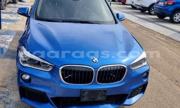 Acheter Occasion Voiture BMW X1 Bleu à Dakar, Dakar Acheter Occasion Voiture BMW X1 Bleu à Dakar, Dakar