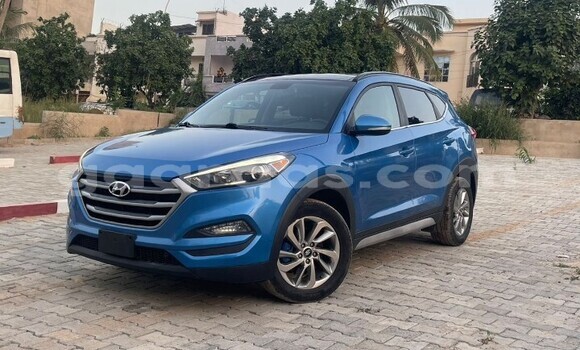 Buy Used Hyundai Tucson Blue Car in Dakar in Dakar Buy Used Hyundai Tucson Blue Car in Dakar in Dakar