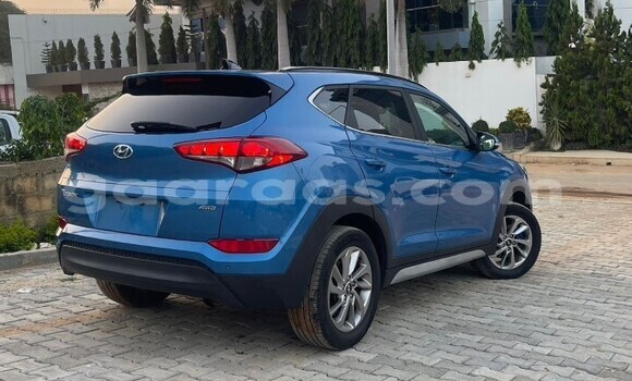 Buy Used Hyundai Tucson Blue Car in Dakar in Dakar Buy Used Hyundai Tucson Blue Car in Dakar in Dakar