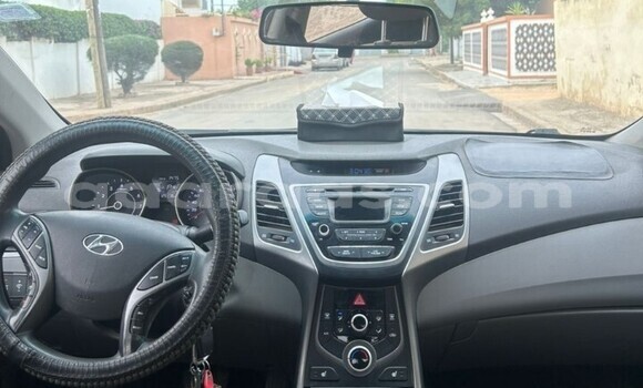 Buy Used Hyundai Elantra Blue Car in Dakar in Dakar Buy Used Hyundai Elantra Blue Car in Dakar in Dakar