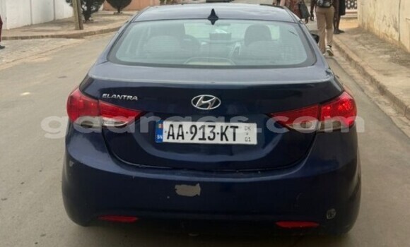 Buy Used Hyundai Elantra Blue Car in Dakar in Dakar Buy Used Hyundai Elantra Blue Car in Dakar in Dakar