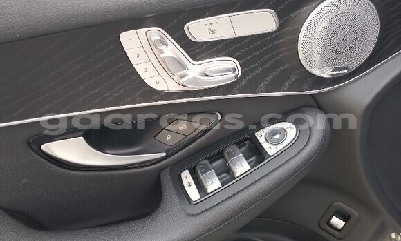 Buy Used Mercedes‒Benz GLC Coupe Silver Car in Dakar in Dakar Buy Used Mercedes‒Benz GLC Coupe Silver Car in Dakar in Dakar