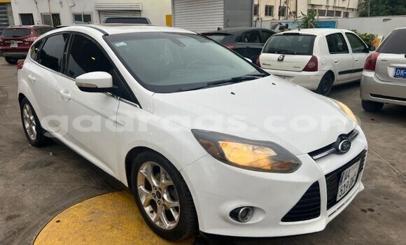 Acheter Occasion Voiture Ford Focus Blanc à Dakar, Dakar Acheter Occasion Voiture Ford Focus Blanc à Dakar, Dakar