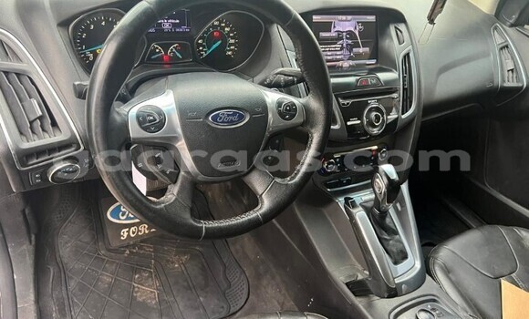 Acheter Occasion Voiture Ford Focus Blanc à Dakar, Dakar Acheter Occasion Voiture Ford Focus Blanc à Dakar, Dakar