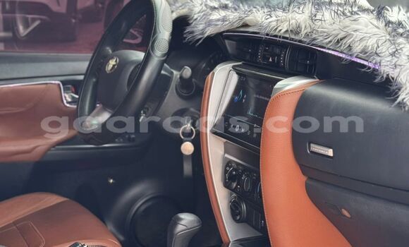 Buy Import Toyota Fortuner Silver Car in Dakar in Dakar Buy Import Toyota Fortuner Silver Car in Dakar in Dakar