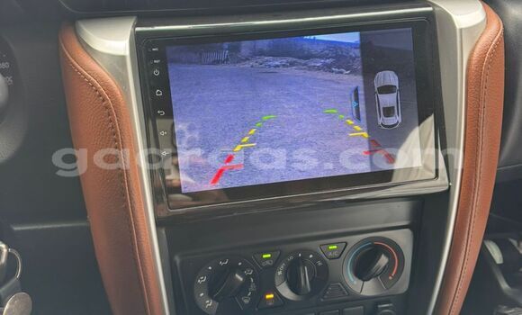 Buy Import Toyota Fortuner Silver Car in Dakar in Dakar Buy Import Toyota Fortuner Silver Car in Dakar in Dakar