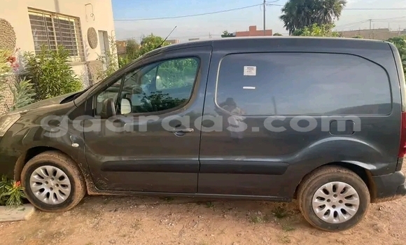 Dieundeu Occasion Citroen Berlingo Black Auto in Dakar in Dakar Dieundeu Occasion Citroen Berlingo Black Auto in Dakar in Dakar