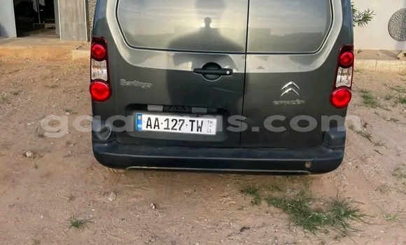 Dieundeu Occasion Citroen Berlingo Black Auto in Dakar in Dakar Dieundeu Occasion Citroen Berlingo Black Auto in Dakar in Dakar