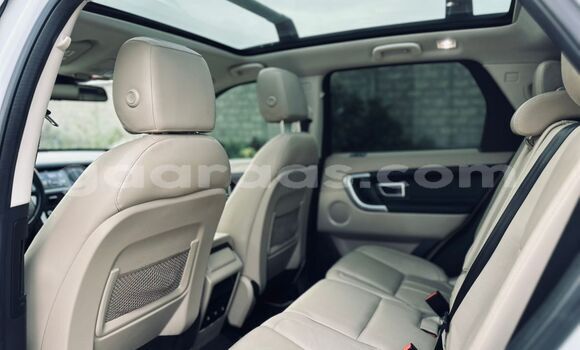 Buy Import Land Rover Discovery Sport White Car in Dakar in Dakar Buy Import Land Rover Discovery Sport White Car in Dakar in Dakar