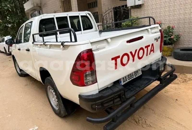 Big with watermark toyota hilux dakar dakar 25908