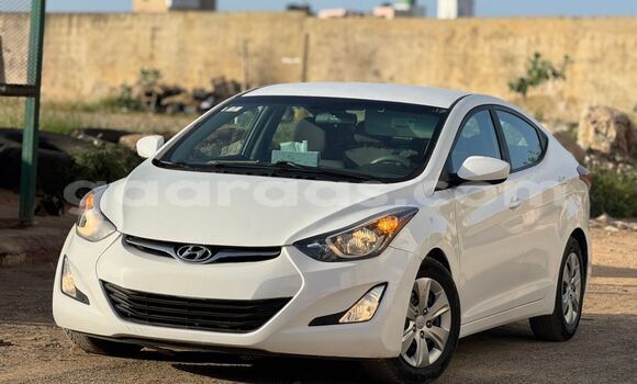 Dieundeu Imported Hyundai Elantra White Auto in Dakar in Dakar Dieundeu Imported Hyundai Elantra White Auto in Dakar in Dakar