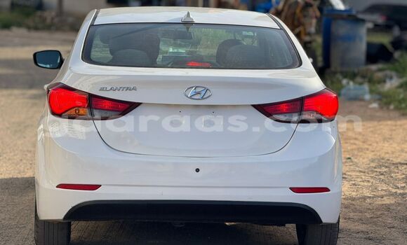 Dieundeu Imported Hyundai Elantra White Auto in Dakar in Dakar Dieundeu Imported Hyundai Elantra White Auto in Dakar in Dakar